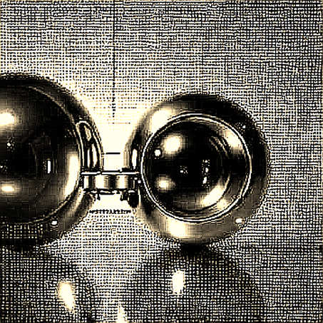 Grayscale's Silent Pivot: Decoding the 'Dollar Reserve' Strategy Behind BTC Sales